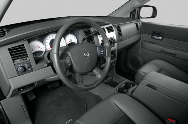 2005 Dodge null 4 Door Utility Adventurer 2WD V8