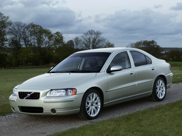 2006 Volvo null 4 Door Sedan Turbo 2.5T