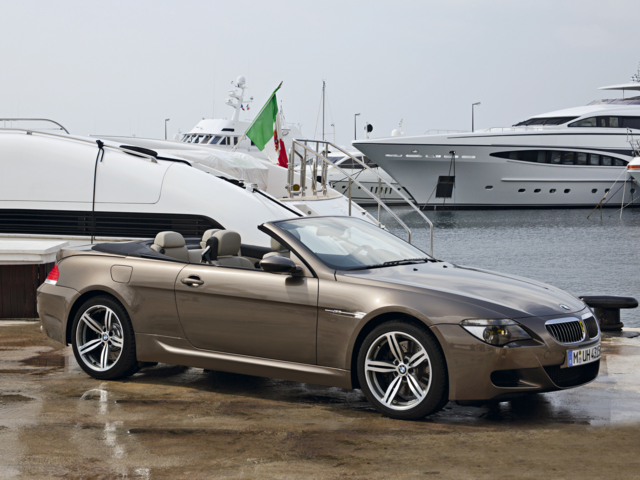 2007 BMW 6 Series Convertible 2D M6