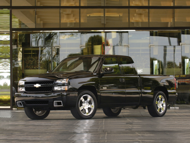 2007 Chevrolet Silverado SS Classic