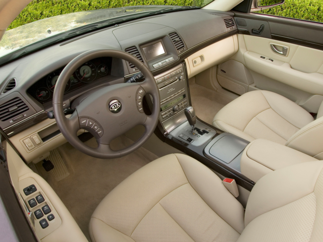 2007 Kia Amanti Sedan 4D