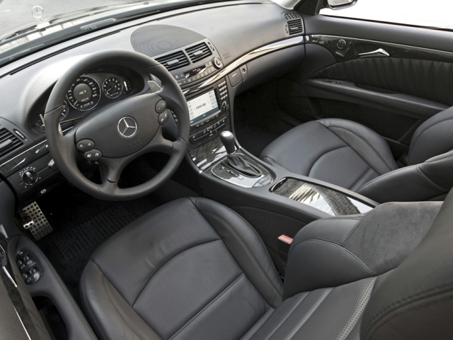 2007 Mercedes-Benz E-Class Sedan 4D E550 AWD