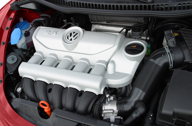 2007 Volkswagen New Beetle Coupe 2D 2.5