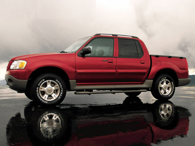 2004 Ford null XLS 4 Door Utility 2WD V6