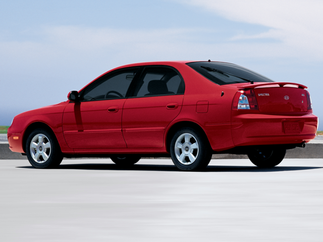 2004 Kia null 4 Door Hatchback GS