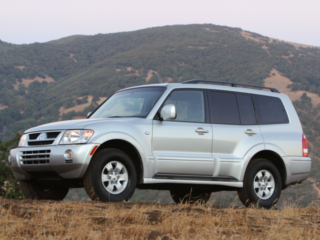 2004 Mitsubishi null Limited 4 Door Utility 4WD V6