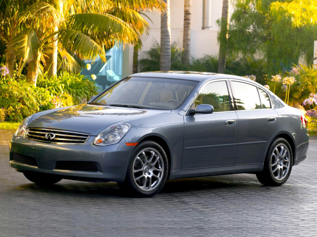 2005 INFINITI null 4 Door Sedan AWD