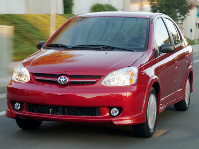 2005 Toyota null 4 Door Sedan