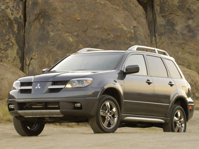 2006 Mitsubishi null SE 4 Door Utility 2WD