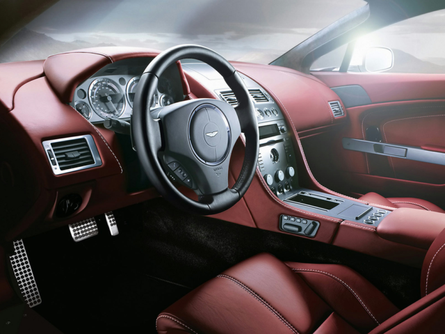 2007 Aston Martin Vantage 2 Door Coupe (manual)
