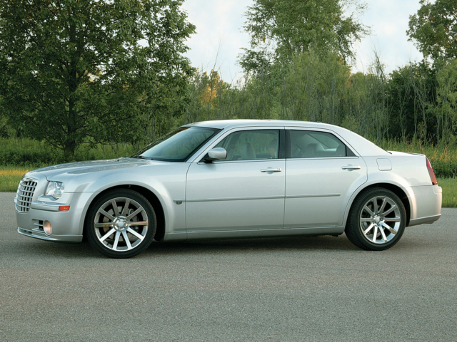 2007 Chrysler 300 Sedan 4D 300C SRT-8
