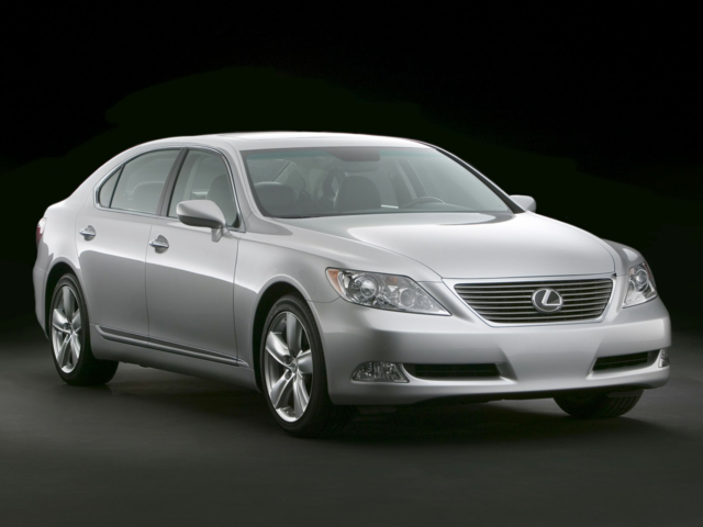 2007 Lexus LS Sedan 4D LS460L