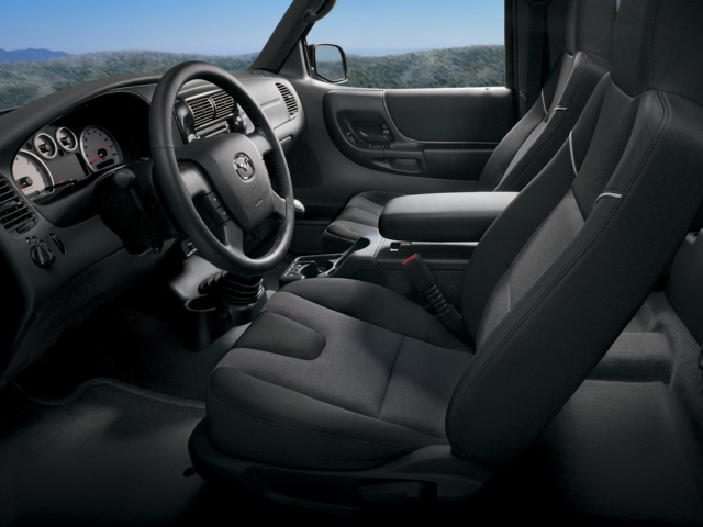 2007 Mazda B-Series SE Cab Plus 4D 4WD (AT)
