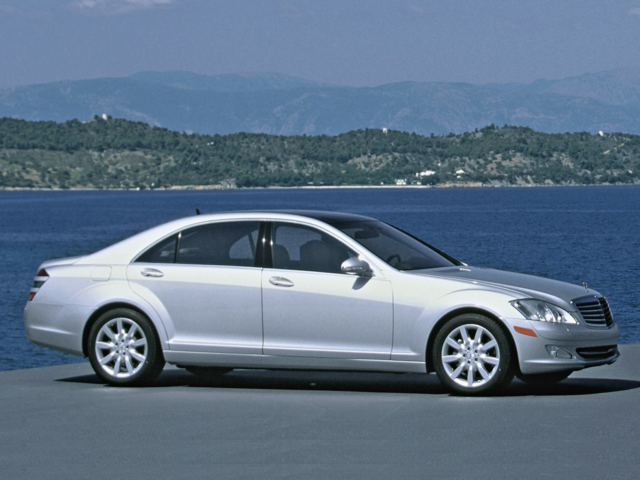2007 Mercedes-Benz S-Class Sedan 4D S550 AWD