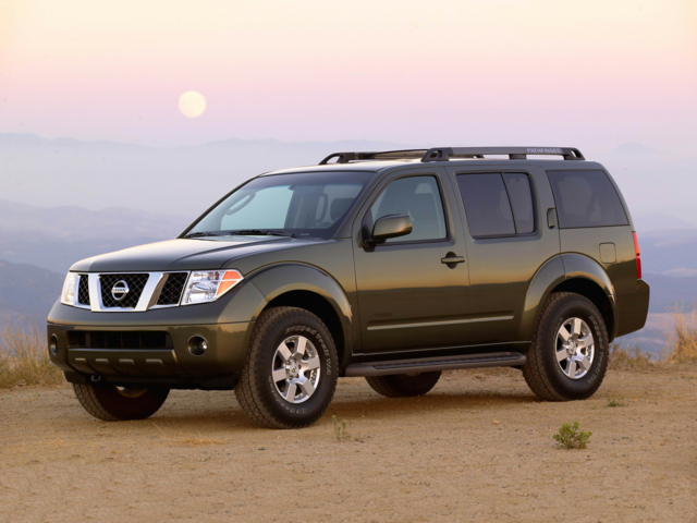 2007 Nissan Pathfinder Utility 4D SE Off-Road 4WD