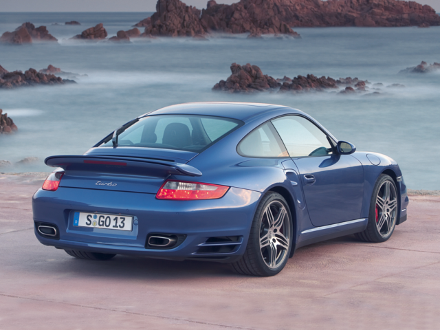 2007 Porsche 911 Coupe 2D Turbo AWD