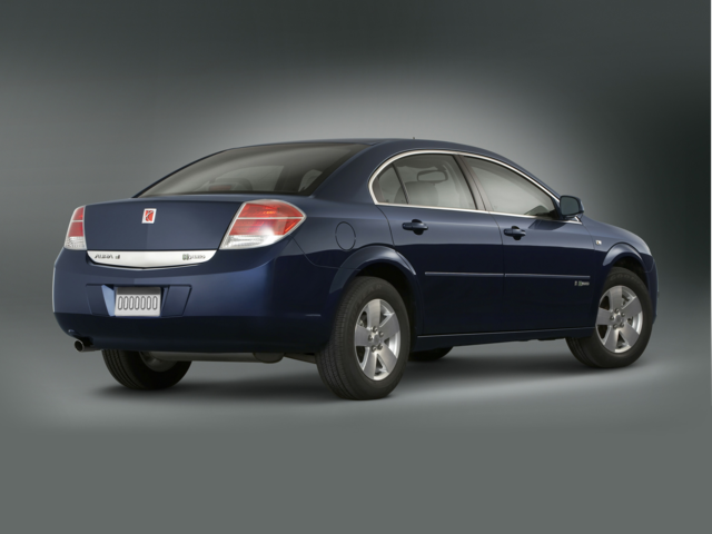 2007 Saturn Aura Sedan 4D Green Line