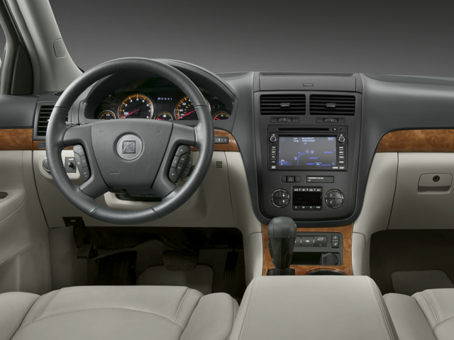 2007 Saturn Outlook Wagon 4D XR 2WD