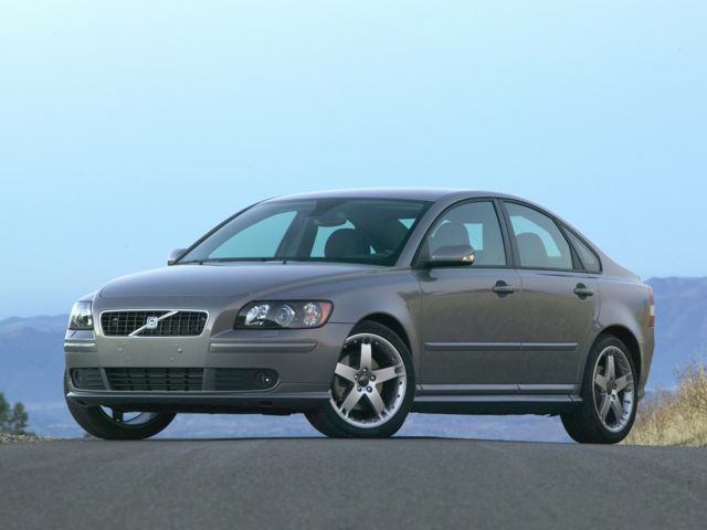 2007 Volvo S40 Sedan 4D 2.4i