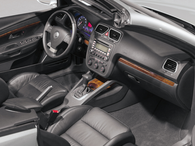 2007 Volkswagen Eos Convertible 2D 2.0T