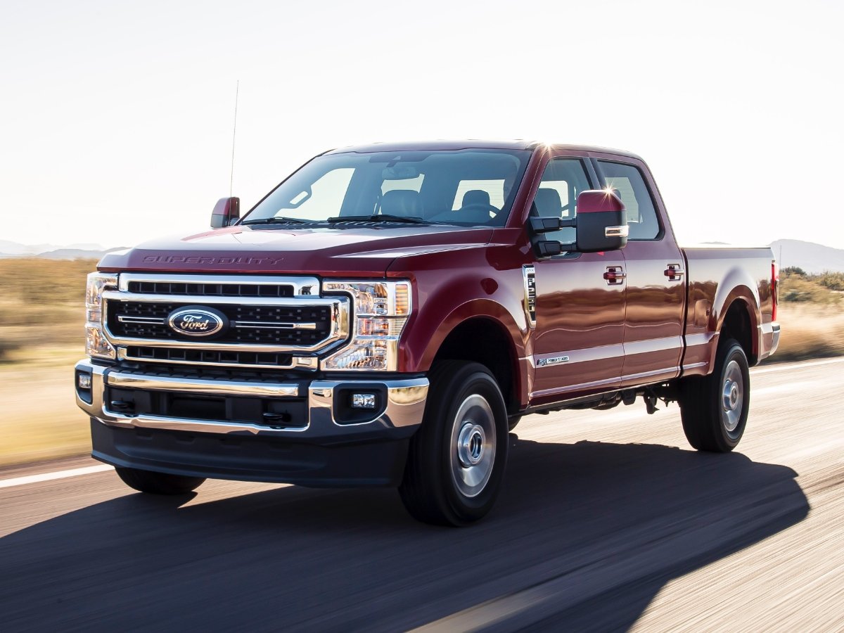 2020 Ford F-250 Super Duty Lariat Red Front Quarter
