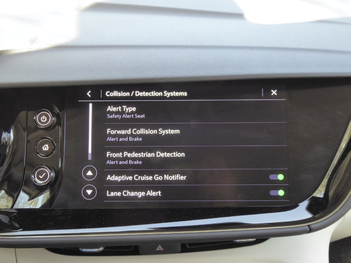 JDPA_2021 Buick Envision Avenir Driving Assistance Menu