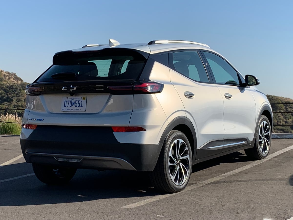 2022 Chevrolet Bolt EUV Premier Silver Rear Quarter View
