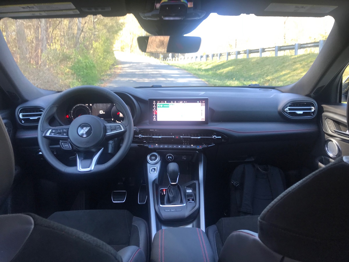 2023 Dodge Hornet GT Plus with Tech Pack and Track Pack Interior Dashboard