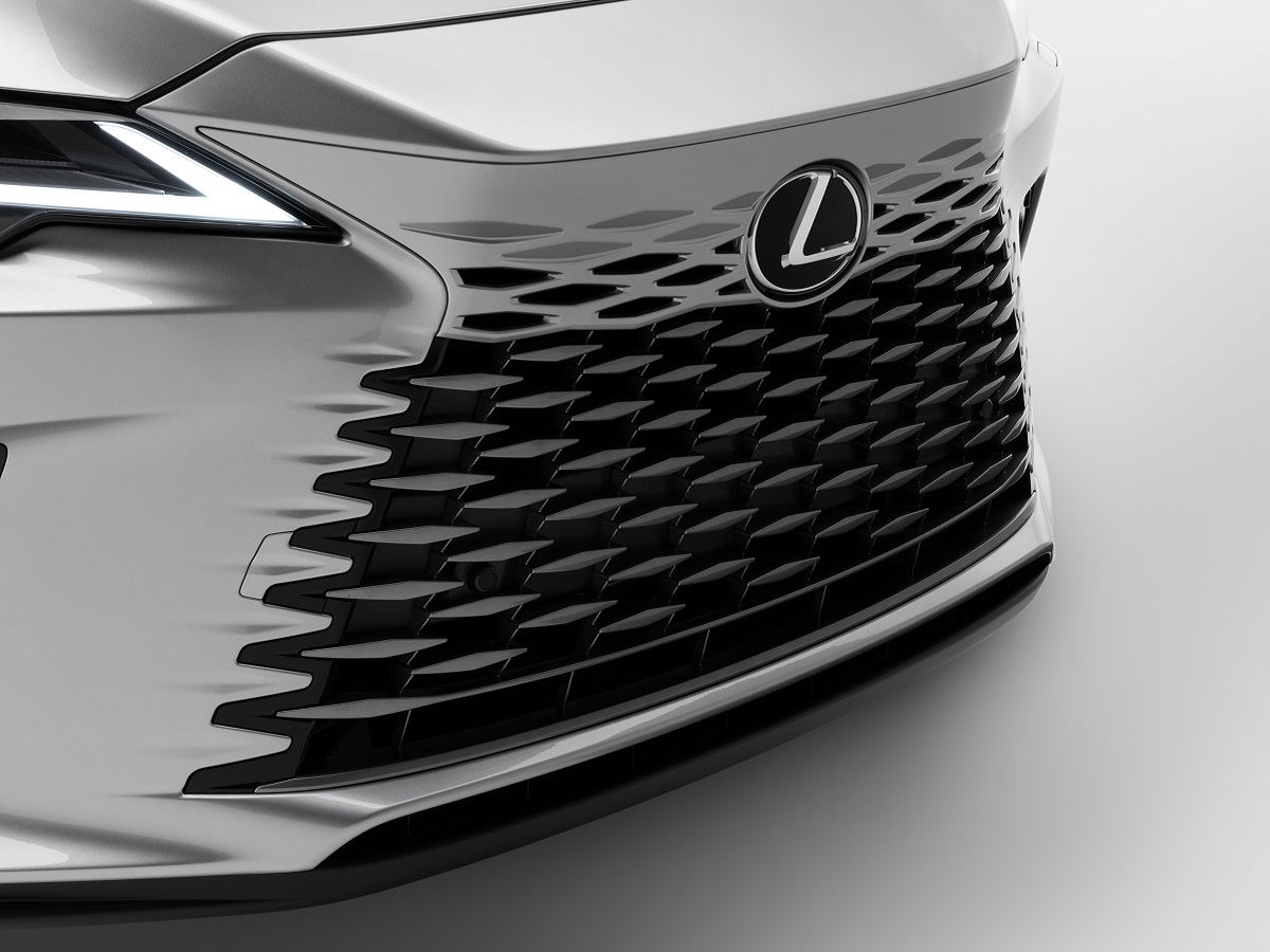 2023 Lexus RX 350 Premium grille with Lexus logo