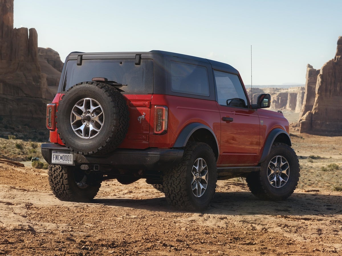 2024 Ford Bronco Badlands Race Red Rear Quarter View