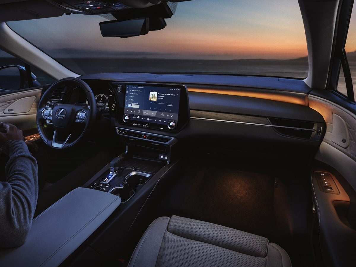2024 Lexus RX 350 Interior Dashboard