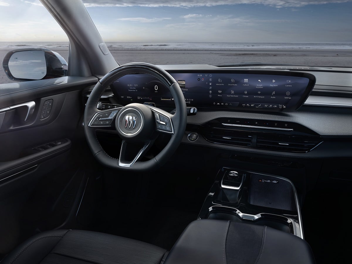 2025 Buick Enclave Sport Touring Interior Dashboard with QuietTuning Technology