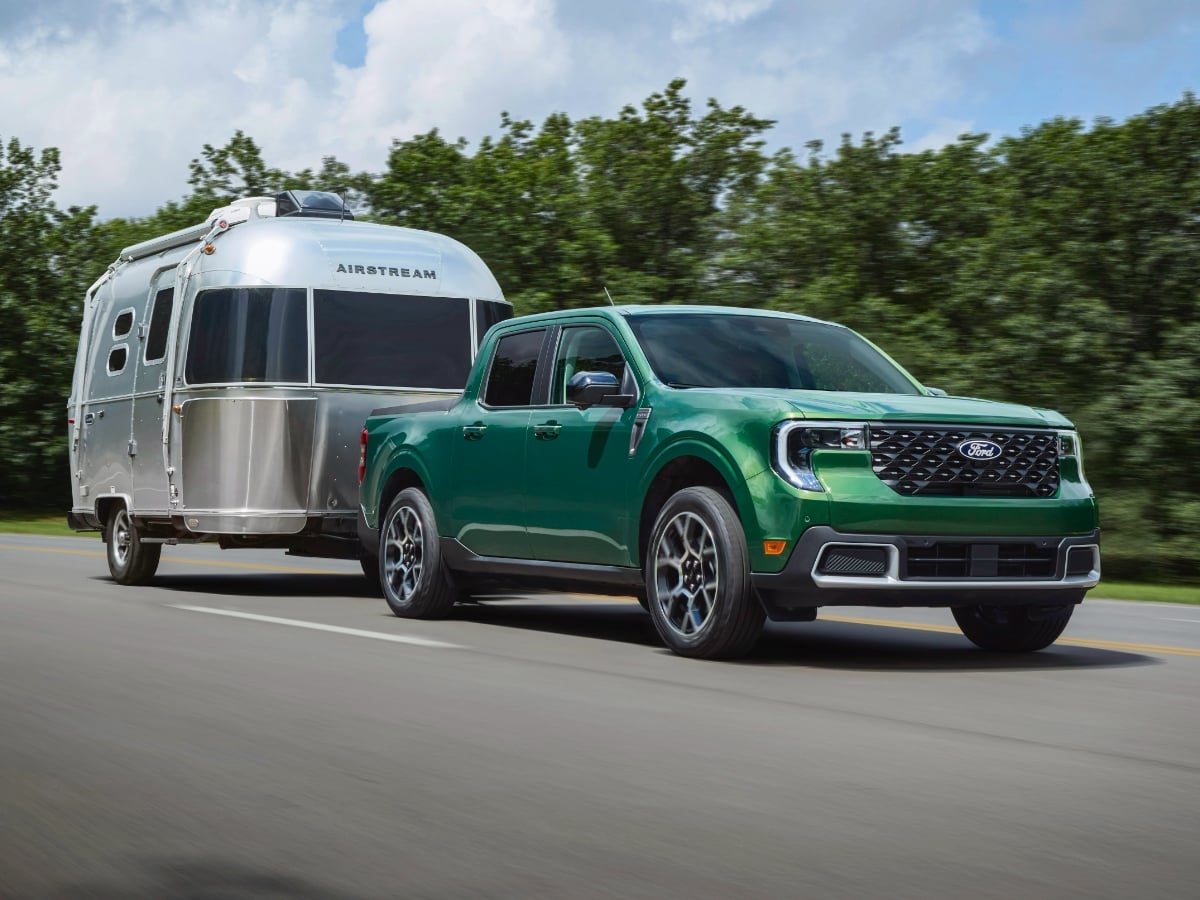 2025 Ford Maverick Lariat Green Towing Capacity