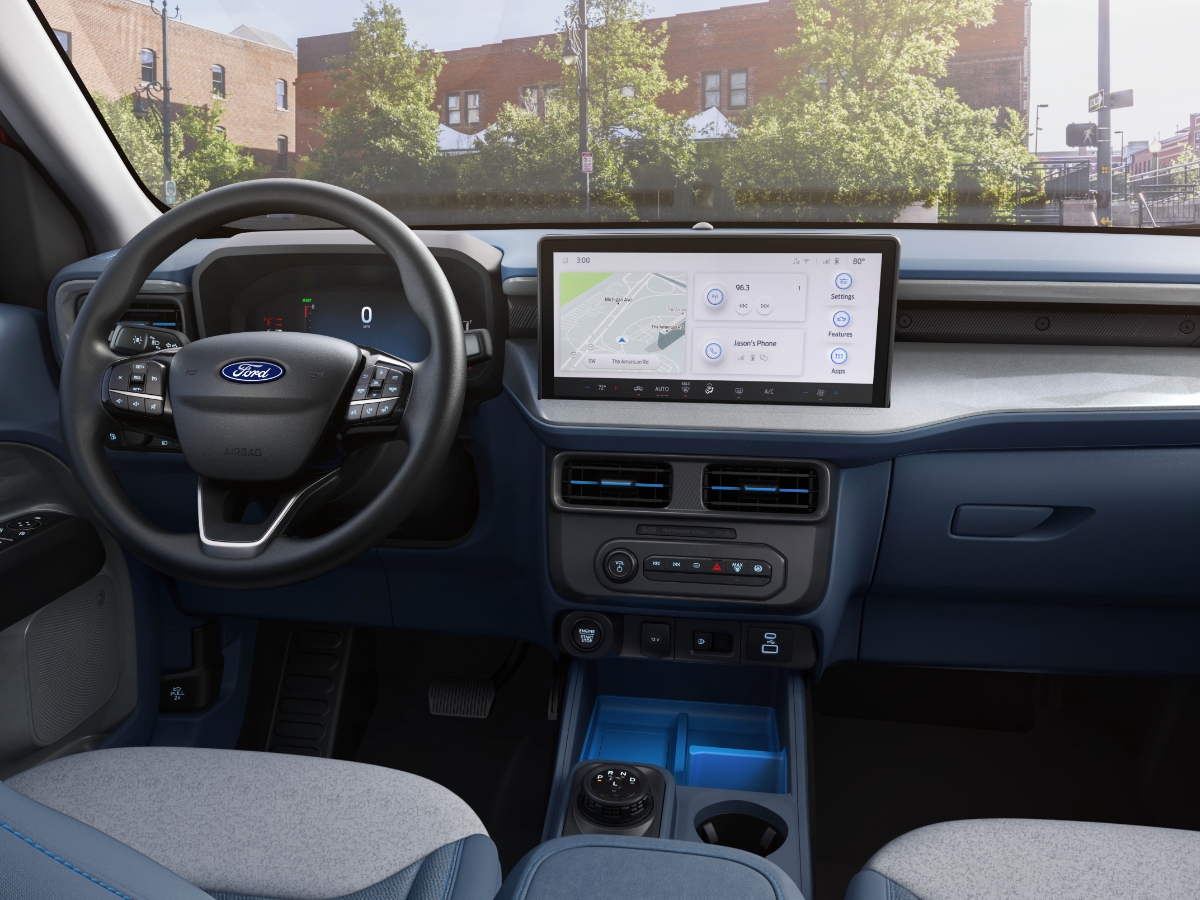 2025 Ford Maverick XLT Interior Dashboard