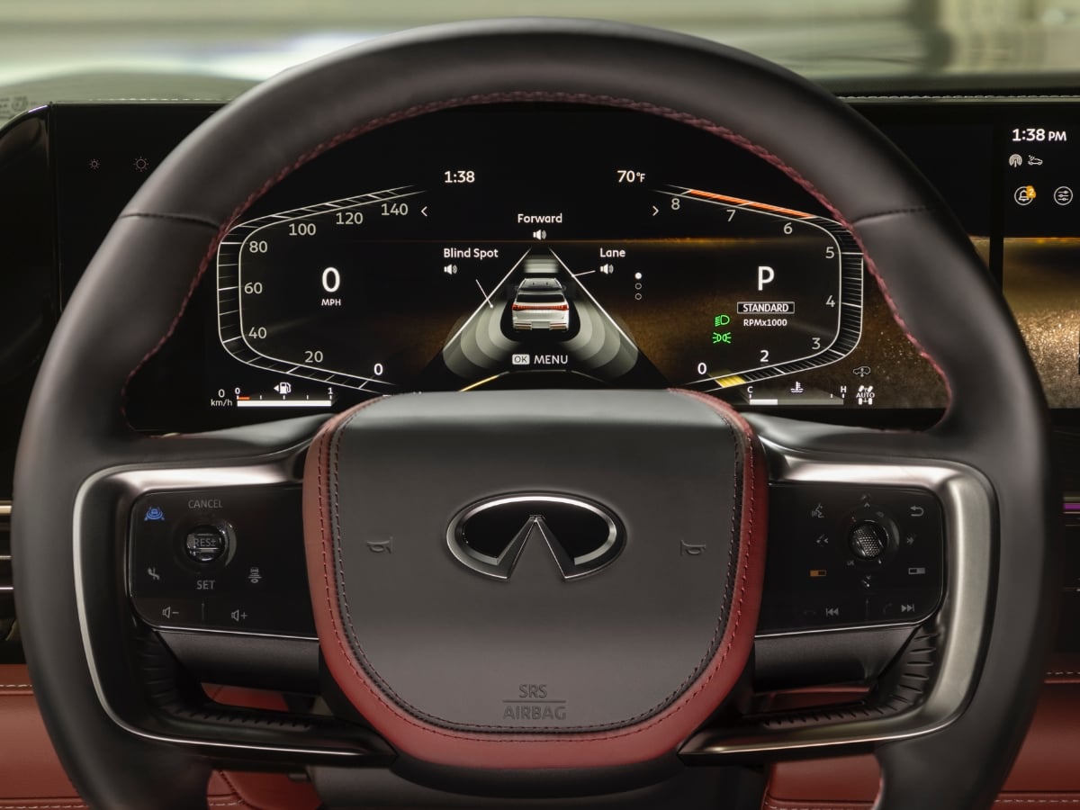 2025 Infiniti QX80 ProPilot Assist