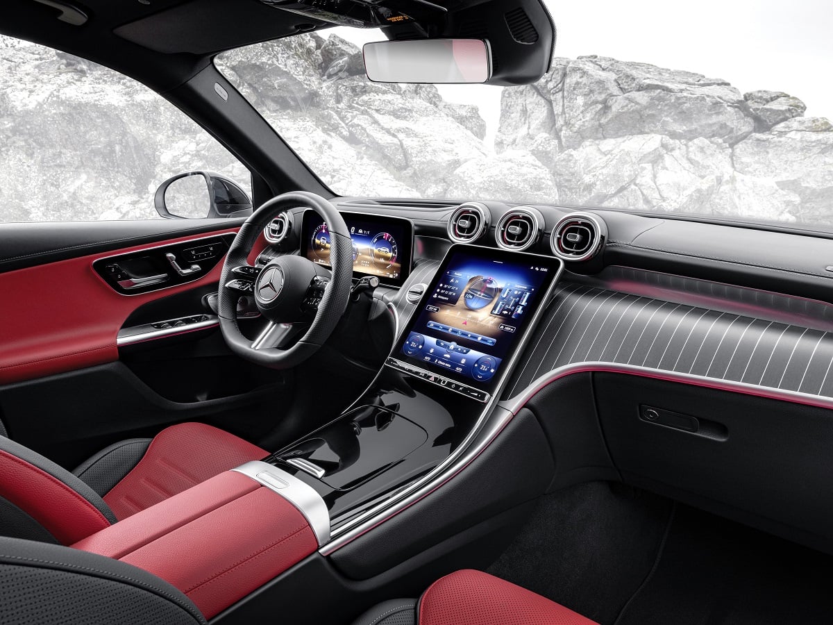 2025 Mercedes-Benz GLC 350e 4Matic SUV Interior Dashboard European model