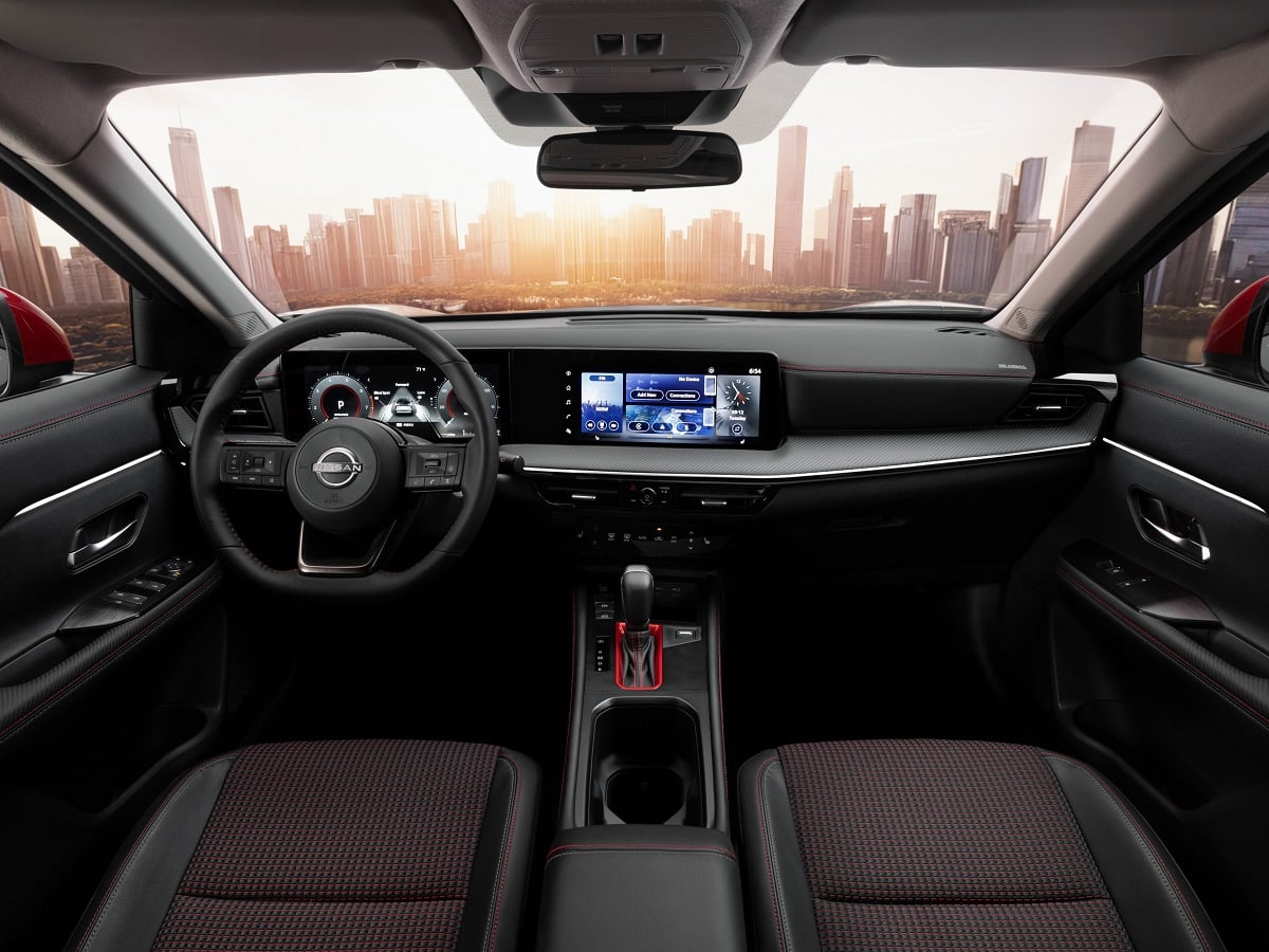 2025 Nissan Kicks Interior Dashboard
