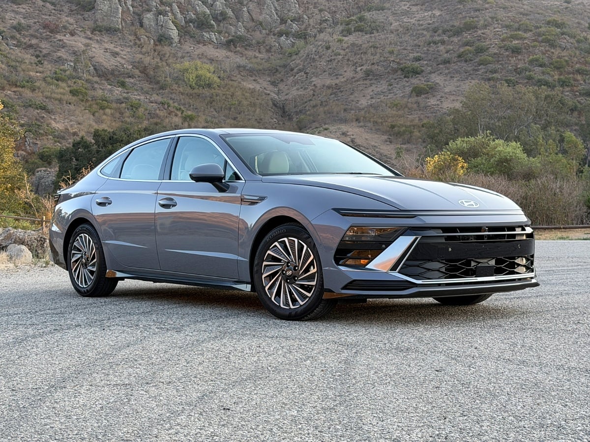 2026 Hyundai Sonata Hybrid Review