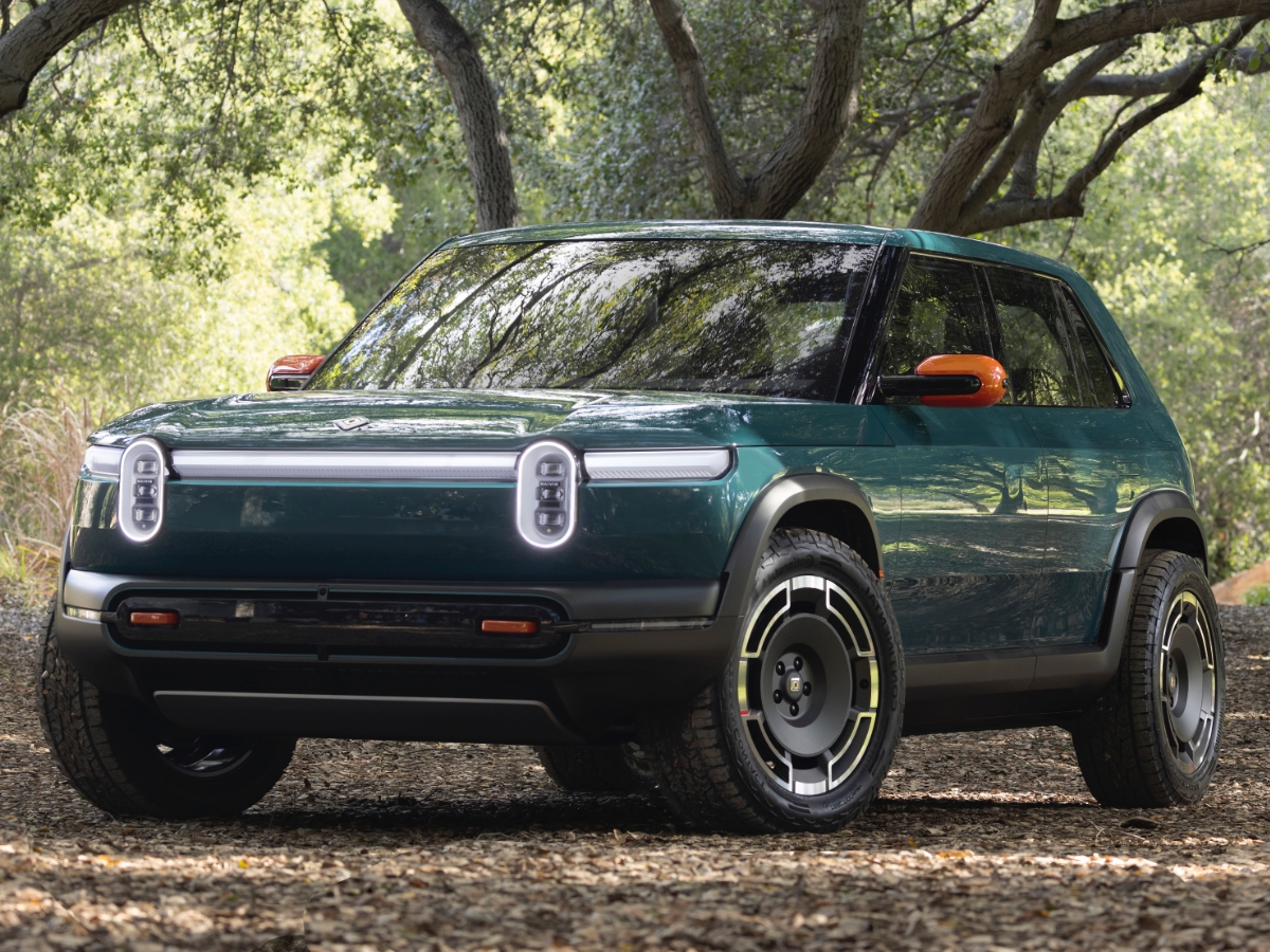 2027 Rivian R3X Blue Green Front Quarter View