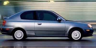 2004 Hyundai Accent trims